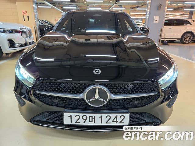 Mercedes-Benz A-Class W177 4