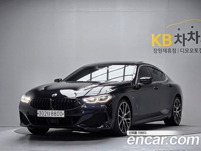 BMW 8 Series (G15) — 1