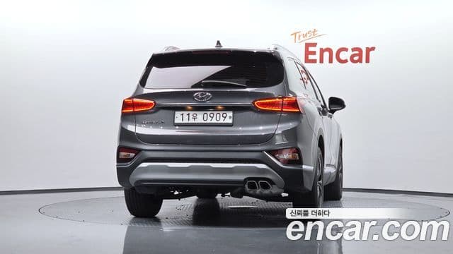 Hyundai Santa Fe TM 4
