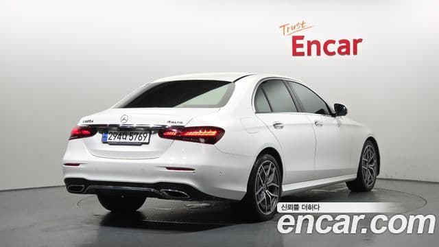 Mercedes-Benz E-Class W213 2