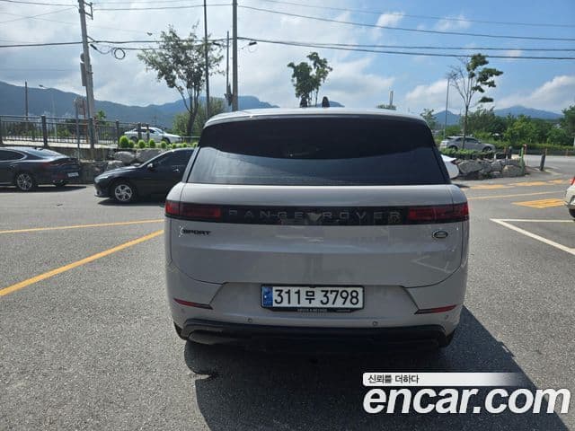 Land Rover Range Rover Sports 3rd Gen 3