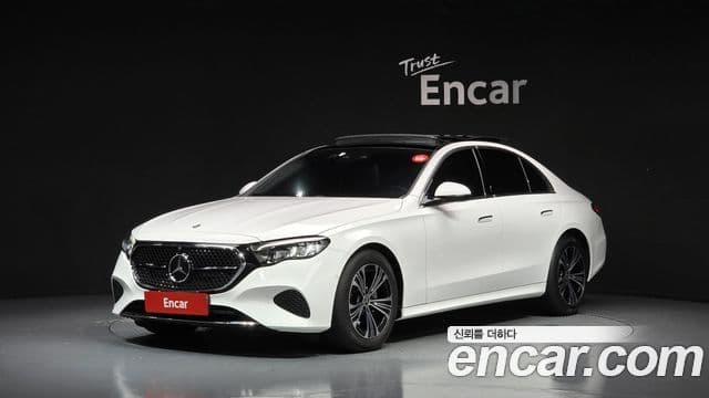 Mercedes-Benz E-Class W214 1
