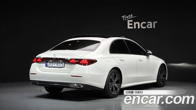 Mercedes-Benz E-Class W214 2