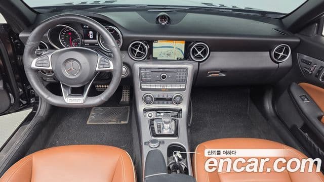 Mercedes-Benz SLC-Class R172 4