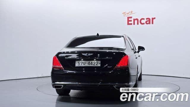 Genesis EQ900 4