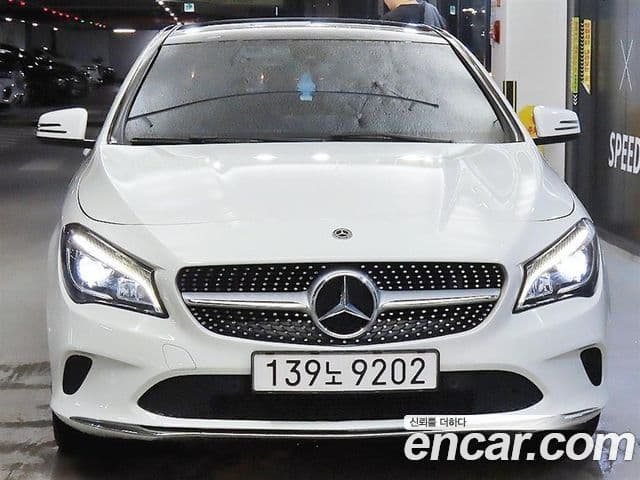 Mercedes-Benz CLA-Class C117 2