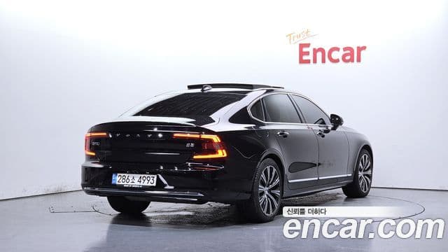 Volvo S90 2