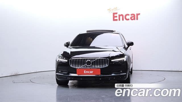 Volvo S90 3