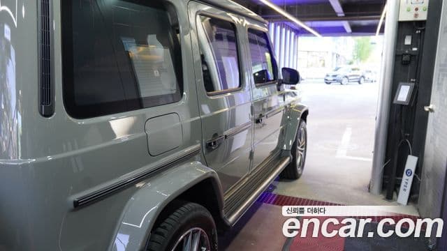 Mercedes-Benz G-Class W465 4