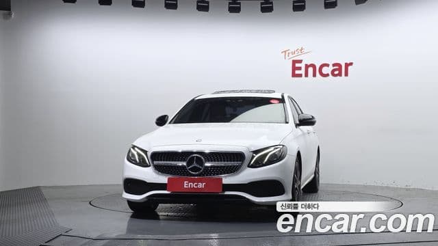 Mercedes-Benz E-Class W213 2