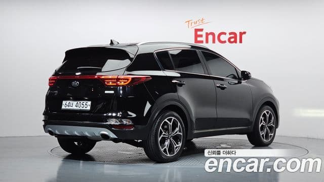Kia Sportage The Bold 2