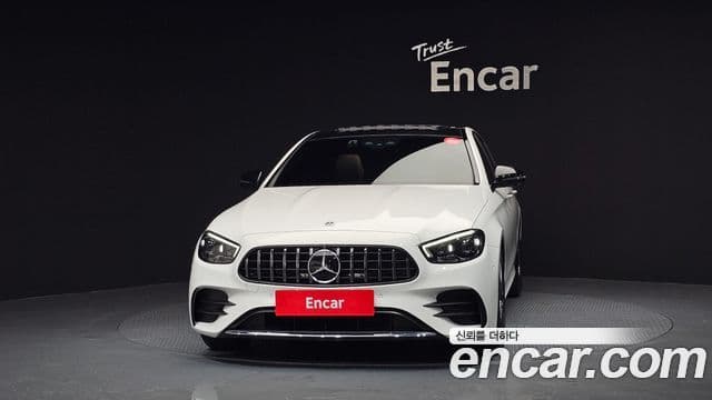 Mercedes-Benz E-Class W213 3
