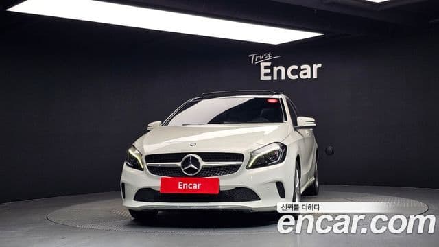 Mercedes-Benz A-Class W176 2