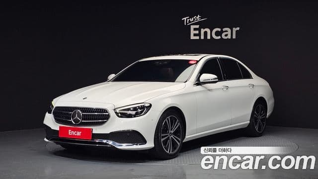 Mercedes-Benz E-Class W213 1