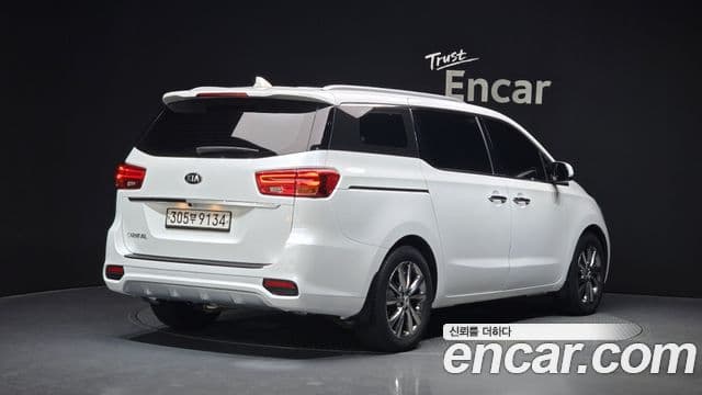 Kia The New Carnival 2