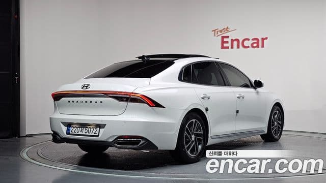 Hyundai The New Grandeur IG 2