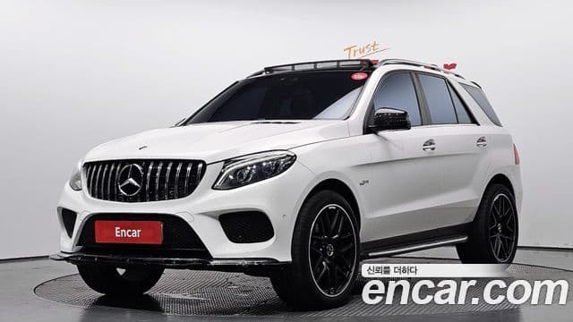 Mercedes-Benz GLE-Class W166
