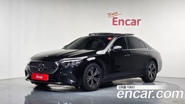 Mercedes-Benz E-Class W214 1