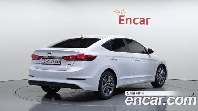 Hyundai Avante AD 2