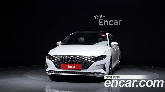 Hyundai The New Grandeur IG Hybrid 3