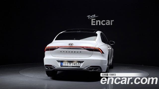 Hyundai The New Grandeur IG Hybrid 4