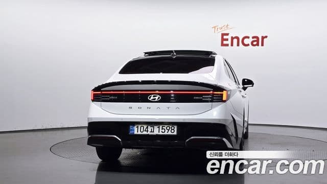 Hyundai Sonata The Edge (DN8) 4