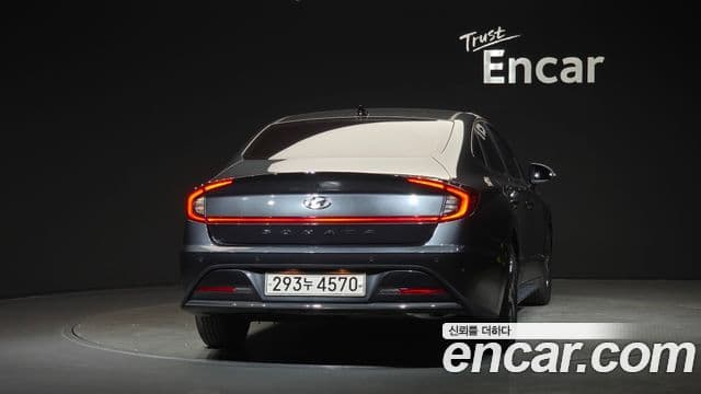 Hyundai Sonata Hybrid (DN8) 3
