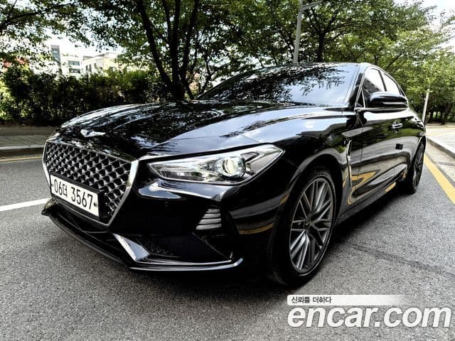 Genesis G70