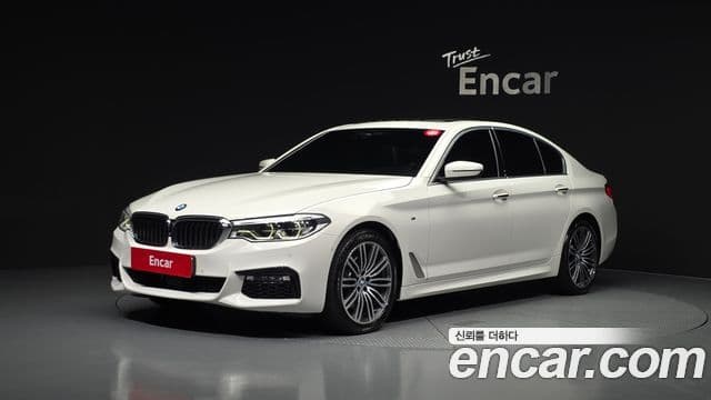BMW 5 Series (G30)