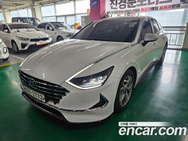 Hyundai Sonata (DN8)
