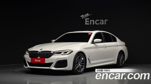 BMW 5 Series (G30)