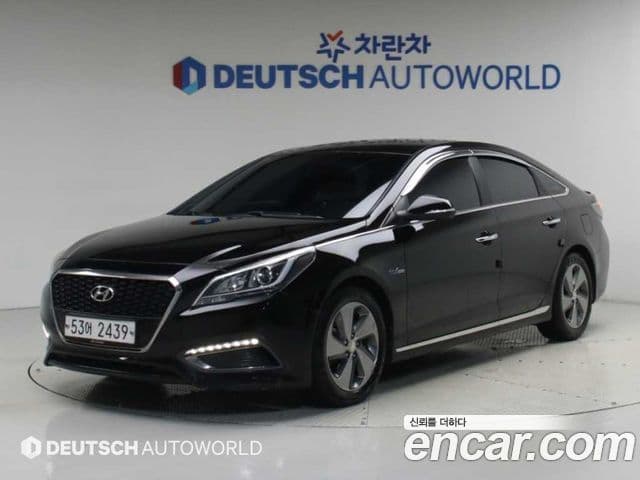 Hyundai LF Sonata Hybrid