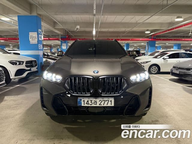 BMW X6 (G06)