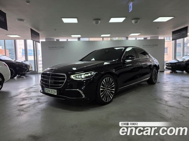 Mercedes-Benz S-Class W223