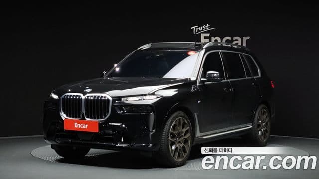 BMW X7 (G07)