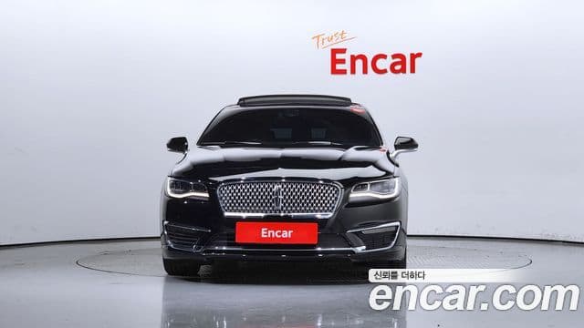 Lincoln New MKZ 3