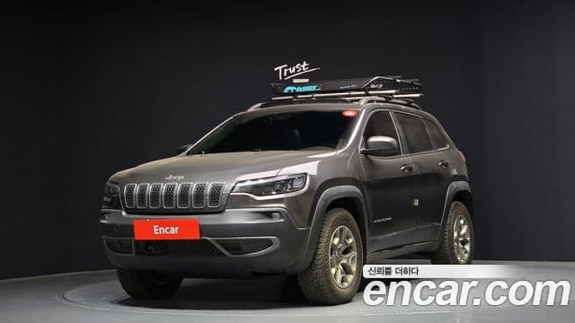 Jeep Cherokee (KL) 1