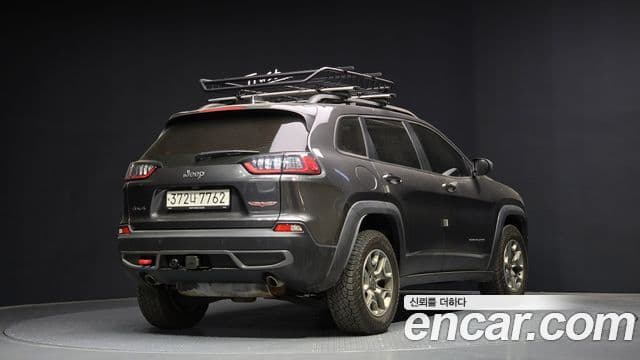 Jeep Cherokee (KL) 2
