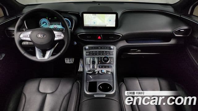 Hyundai The New Santa Fe 4