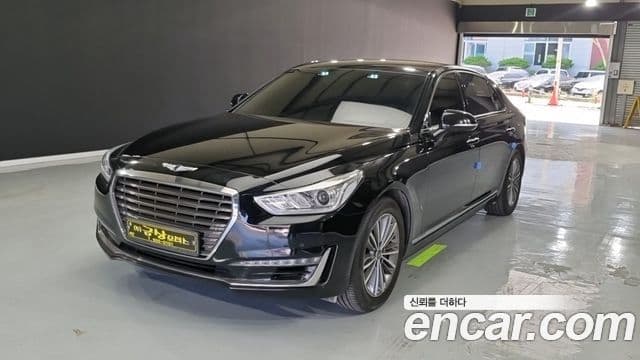 Genesis EQ900