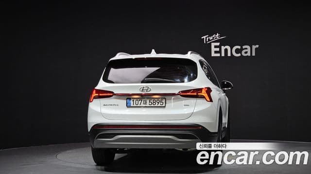 Hyundai The New Santa Fe 4