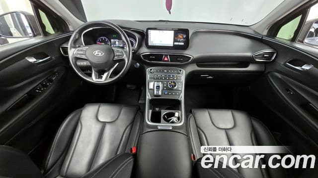 Hyundai The New Santa Fe 4