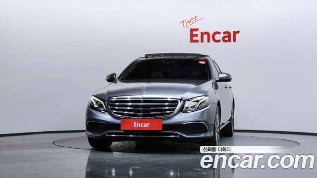 Mercedes-Benz E-Class W213 2