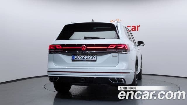 Volkswagen Atlas 4