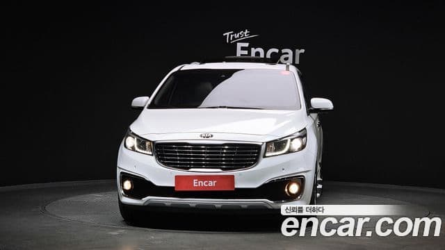 Kia All New Carnival 3