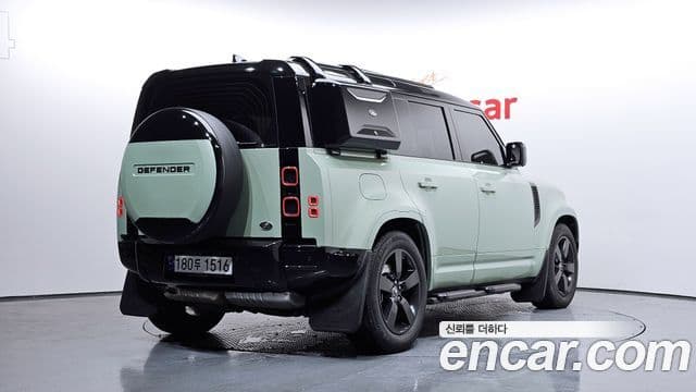 Land Rover Defender (L663) 2