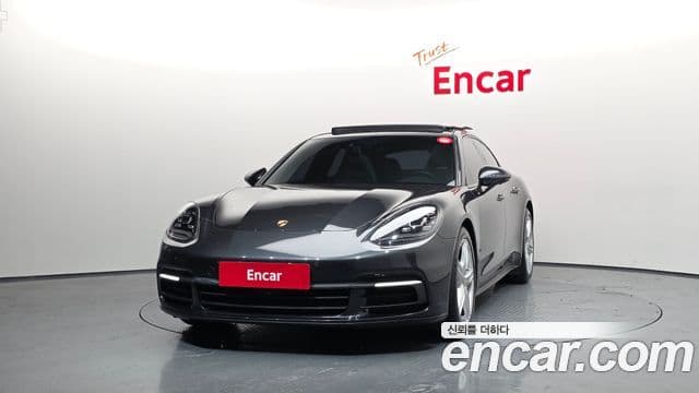 Porsche Panamera (971) 3