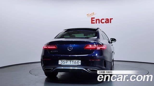Mercedes-Benz E-Class W213 3