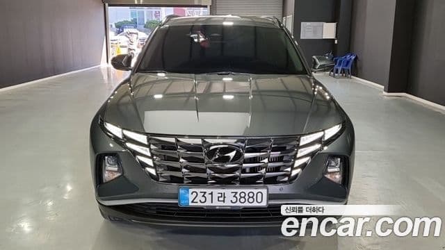 Hyundai Tucson (NX4) 2