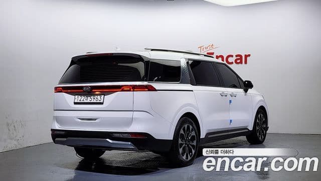 Kia Carnival 4th Gen 2
